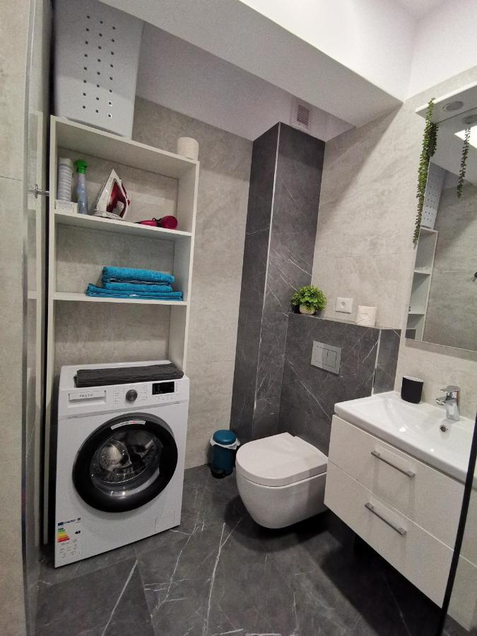 Sunset Bucharest Rebreanu Apartment ภายนอก รูปภาพ