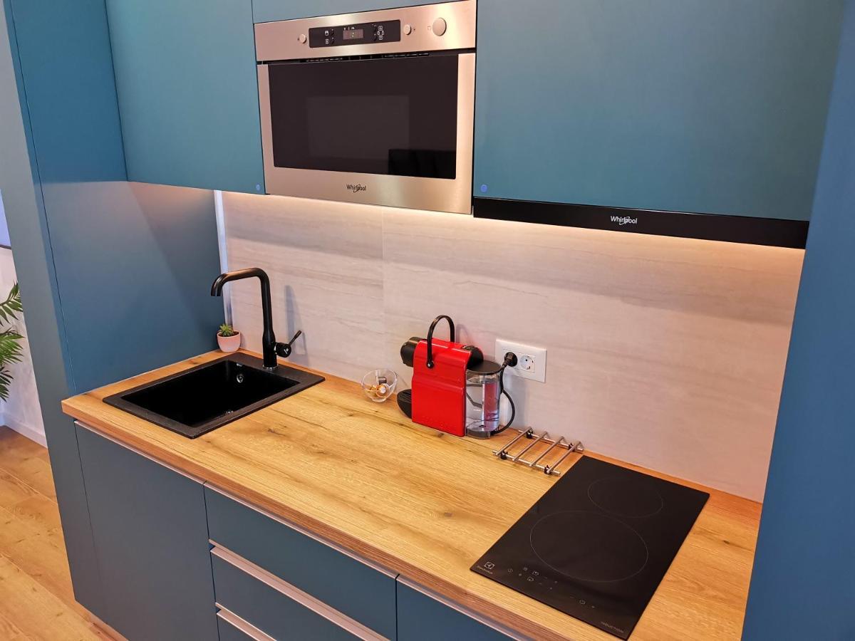 Sunset Bucharest Rebreanu Apartment ภายนอก รูปภาพ