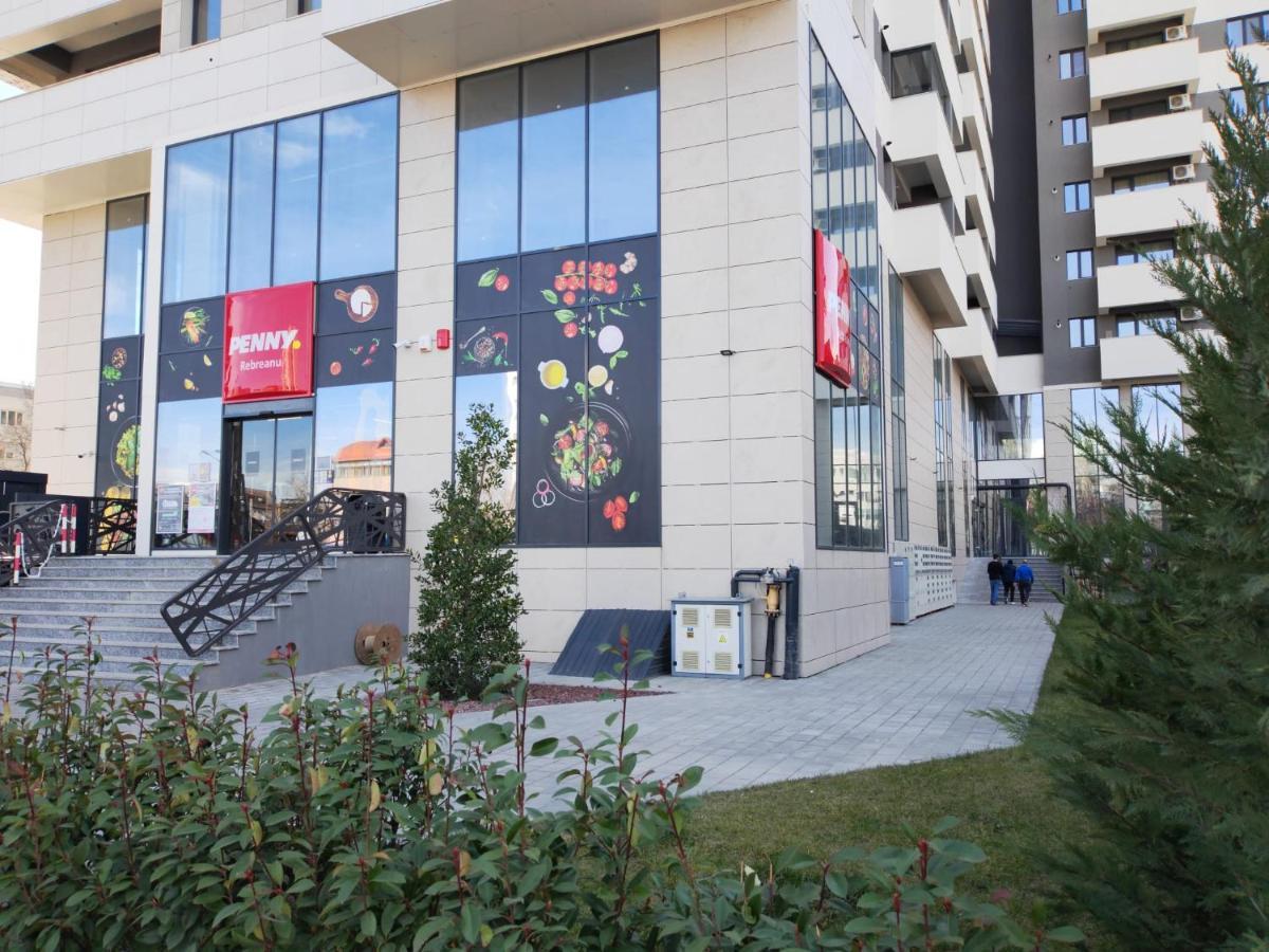 Sunset Bucharest Rebreanu Apartment ภายนอก รูปภาพ