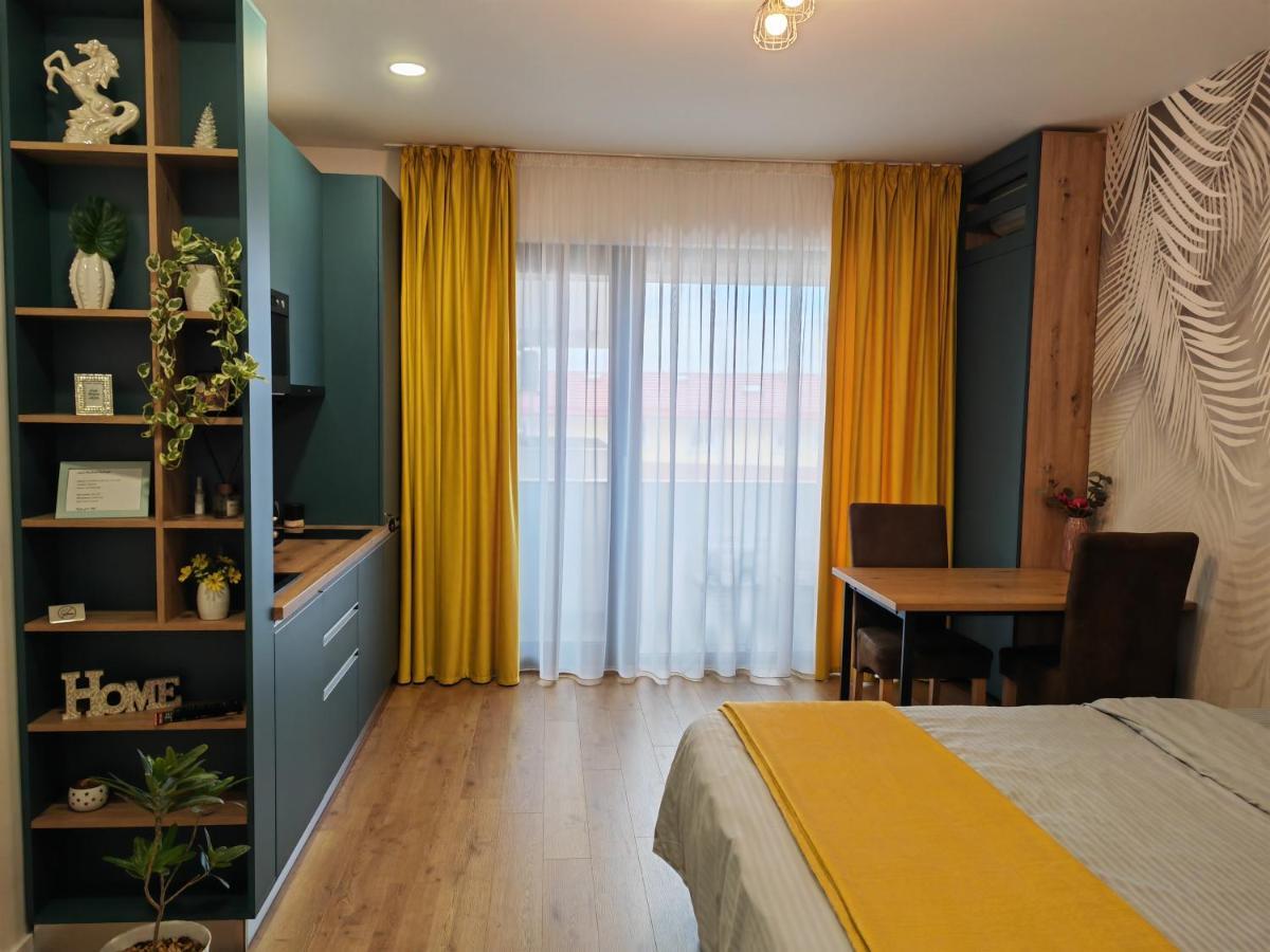 Sunset Bucharest Rebreanu Apartment ภายนอก รูปภาพ